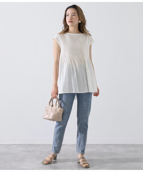 Alluge（アルージュ）の「コットンボイルピンタックチュニック（チュニック・レディース・オフホワイト/ブルー/ブラック・FREE）」の16枚目の写真