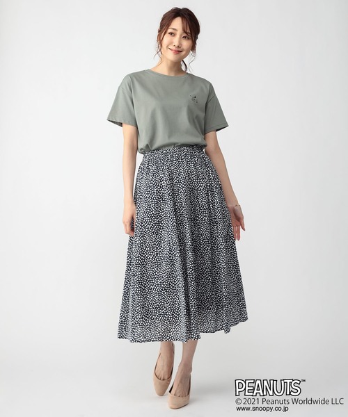Petit Honfleur(プチオンフルール)の「【スヌーピー】両面プリント コラボTシャツ(Tシャツ/カットソー・レディース・カーキ/ネイビー/ホワイト・L/M)」の7枚目の写真