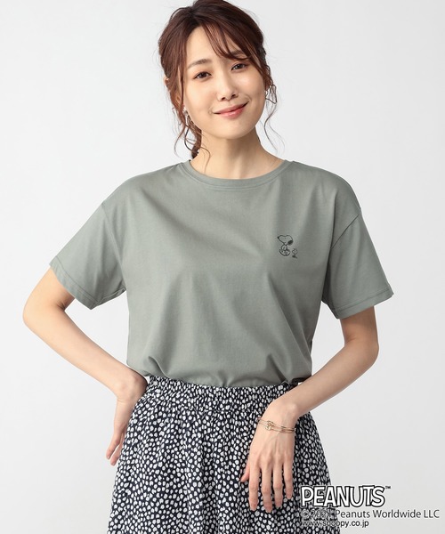 Petit Honfleur(プチオンフルール)の「【スヌーピー】両面プリント コラボTシャツ(Tシャツ/カットソー・レディース・カーキ/ネイビー/ホワイト・L/M)」の21枚目の写真