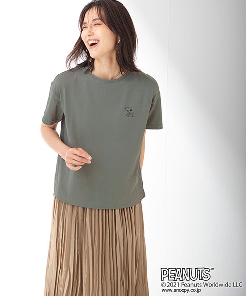 Petit Honfleur(プチオンフルール)の「【スヌーピー】両面プリント コラボTシャツ(Tシャツ/カットソー・レディース・カーキ/ネイビー/ホワイト・L/M)」の13枚目の写真
