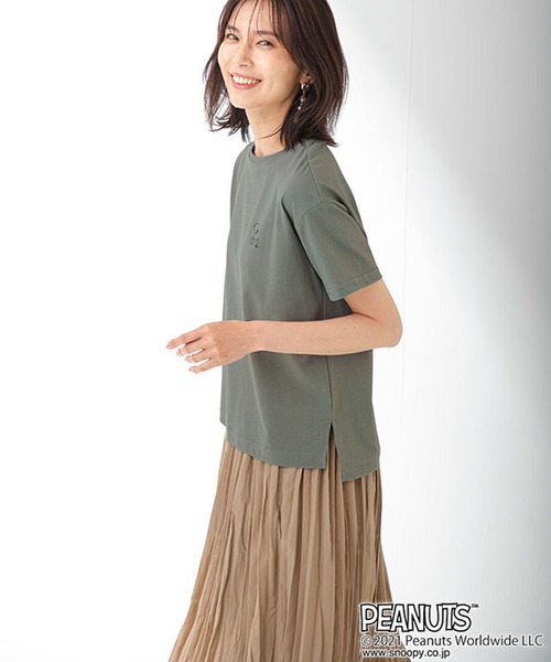 Petit Honfleur(プチオンフルール)の「【スヌーピー】両面プリント コラボTシャツ(Tシャツ/カットソー・レディース・カーキ/ネイビー/ホワイト・L/M)」の16枚目の写真