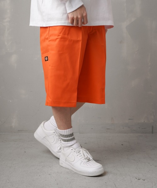 Dickies（ディッキーズ）の「【Dickies / ディッキーズ】ワークハーフパンツ（チノパンツ・メンズ・ホワイト/ブラック/ブルー/ベージュ/イエロー/ダークグリーン/パープル/カーキ/サックスブルー/オレンジ/レッド/グリーン/ピンク・30/32）」の13枚目の写真