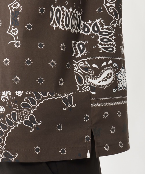 ikka（イッカ）の「ストレッチバンダナプリントシャツT（シャツ/ブラウス・メンズ・チャコールグレー/ブラウン・M/L）」の13枚目の写真