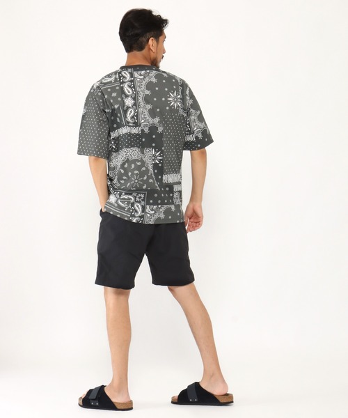 ikka（イッカ）の「ストレッチバンダナプリントシャツT（シャツ/ブラウス・メンズ・チャコールグレー/ブラウン・M/L）」の20枚目の写真