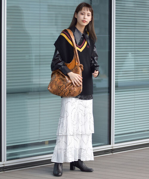 Ray BEAMS（レイビームス）の「Ray BEAMS / ライン プリント プリーツ スカート（スカート・レディース・ホワイト/ミント・ONE SIZE）」の12枚目の写真