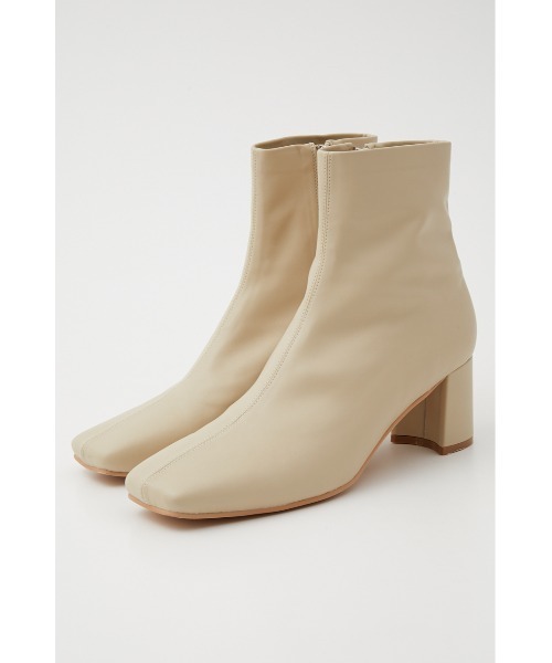 SLY(スライ)の「MINIMAL SHORT BOOTS ミニマル ショート ブーツ(ブーツ・レディース・アイボリー/ゴールド/ブラック・LARGE/SMALL/MEDIUM)」の10枚目の写真