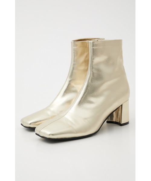 SLY(スライ)の「MINIMAL SHORT BOOTS ミニマル ショート ブーツ(ブーツ・レディース・アイボリー/ゴールド/ブラック・LARGE/SMALL/MEDIUM)」の22枚目の写真