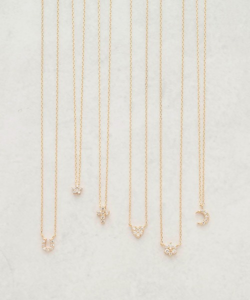 Samantha Tiara(サマンサティアラ)の「【WEB限定】K10ダイヤモンドネックレス 月(ネックレス・レディース・イエローゴールド・40cm)」の6枚目の写真