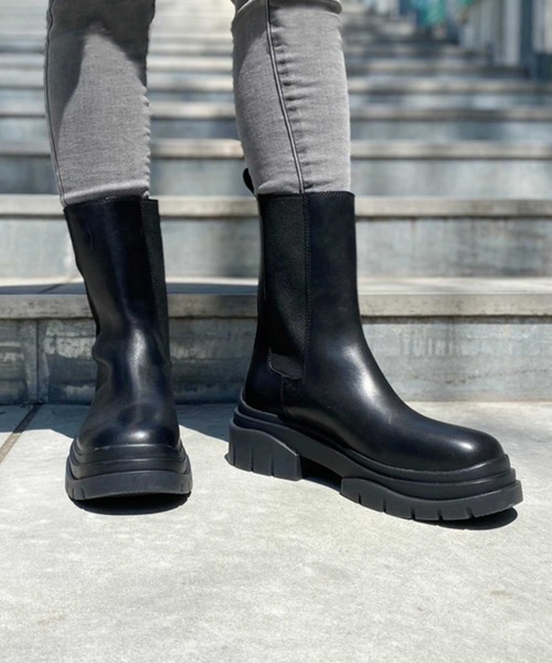 ASH（アッシュ）の「【STORM】サイドゴアブーツ（ブーツ・レディース・ブラック/カーキ/キャメル/アイボリー・38/39/35/36/37）」の9枚目の写真