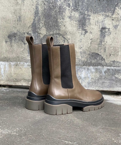 ASH（アッシュ）の「【STORM】サイドゴアブーツ（ブーツ・レディース・ブラック/カーキ/キャメル/アイボリー・38/39/35/36/37）」の6枚目の写真