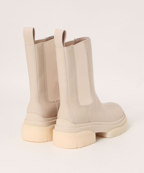 ASH（アッシュ）の「【STORM】サイドゴアブーツ（ブーツ・レディース・ブラック/カーキ/キャメル/アイボリー・38/39/35/36/37）」の19枚目の写真