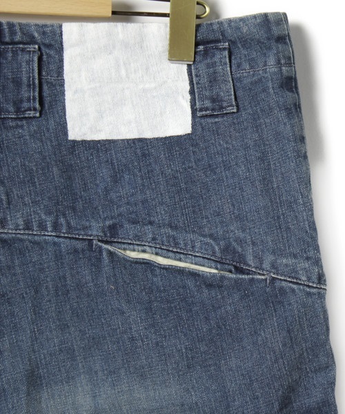 Dulcamara（ドゥルカマラ）の「BIG加工デニムパンツ（デニムパンツ・メンズ・ブルー・0）」の5枚目の写真