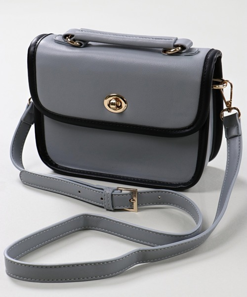 SPINNS（スピンズ）の「フェイクレザー パイピングデザインショルダーバッグ（ショルダーバッグ・レディース・アイボリー/ブラウン/ブルー/イエロー/グレイッシュベージュ/アイボリー系・ONESIZE）」の5枚目の写真