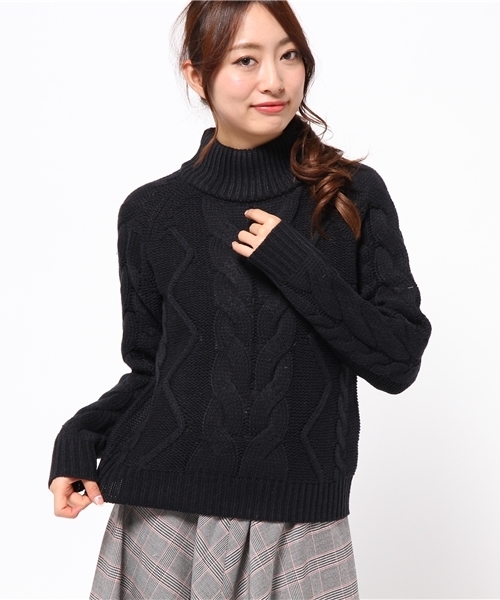 Chico(チコ)の「タートルケーブルニット(ニット/セーター・レディース・グレー/ホワイト/レッド/ネイビー・FREE)」の6枚目の写真