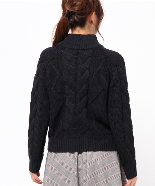 Chico(チコ)の「タートルケーブルニット(ニット/セーター・レディース・グレー/ホワイト/レッド/ネイビー・FREE)」の14枚目の写真