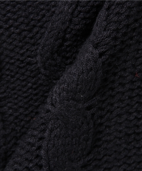 Chico(チコ)の「タートルケーブルニット(ニット/セーター・レディース・グレー/ホワイト/レッド/ネイビー・FREE)」の9枚目の写真