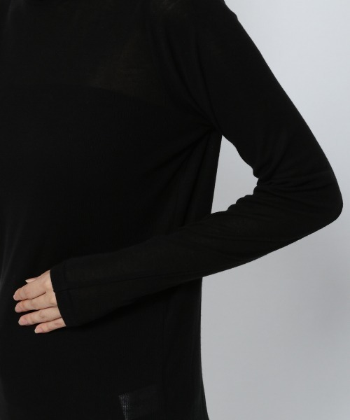 LOWRYS FARM（ローリーズファーム）の「シアーテレコカラータートルＬＳ　229928（Tシャツ/カットソー・レディース・ホワイト/ブラック/グレー/グリーン・FREE）」の7枚目の写真