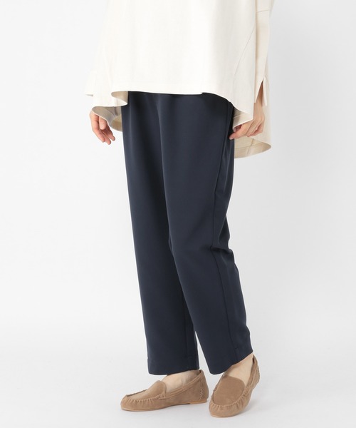 studio CLIP（スタディオクリップ）の「きれいめタックテーパードパンツ（その他パンツ・レディース・ネイビー/ブラウン/ブラック・MEDIUM/LARGE）」の3枚目の写真