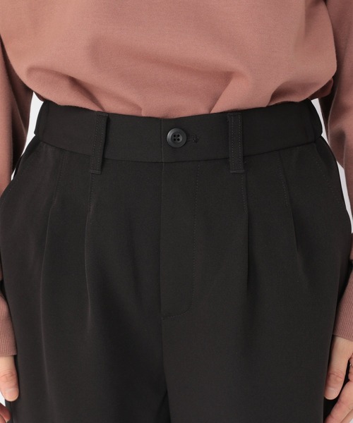 studio CLIP（スタディオクリップ）の「きれいめタックテーパードパンツ（その他パンツ・レディース・ネイビー/ブラウン/ブラック・MEDIUM/LARGE）」の15枚目の写真