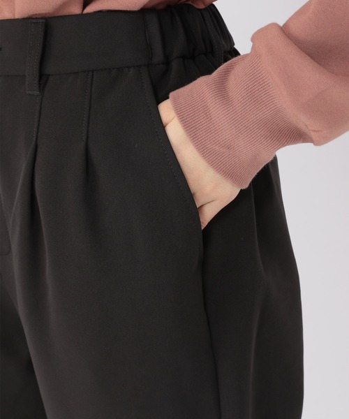 studio CLIP（スタディオクリップ）の「きれいめタックテーパードパンツ（その他パンツ・レディース・ネイビー/ブラウン/ブラック・MEDIUM/LARGE）」の6枚目の写真