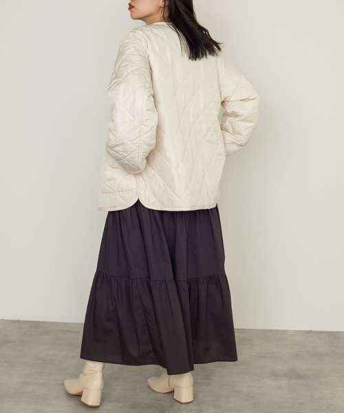 w closet（ダブルクローゼット）の「レイヤードキルティングジャケット（ダウンジャケット/コート・レディース・ブラック/アイボリー/ライトベージュ・FREE）」の11枚目の写真