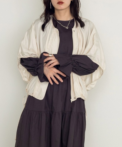 w closet（ダブルクローゼット）の「レイヤードキルティングジャケット（ダウンジャケット/コート・レディース・ブラック/アイボリー/ライトベージュ・FREE）」の15枚目の写真