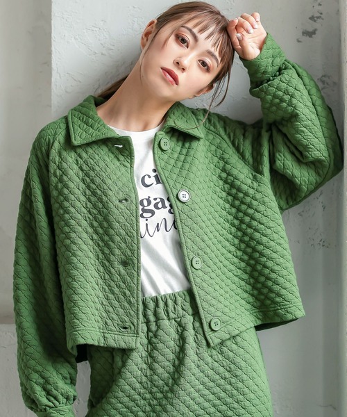 KOBE LETTUCE（コウベレタス）の「[ 選べる2タイプ ]ロゴロンT（Tシャツ/カットソー・レディース・ベージュ系その他/ホワイト系その他/グレイッシュベージュ/オフホワイト・FREE）」の8枚目の写真