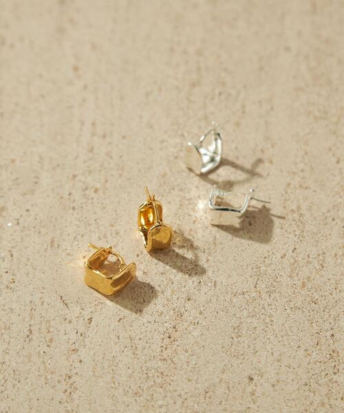 CITEN(シテン)の「<CITEN(シテン)>ニュアンス スクエア ピアス(ピアス(両耳用)・レディース・シルバー/ゴールド・FREE)」の19枚目の写真