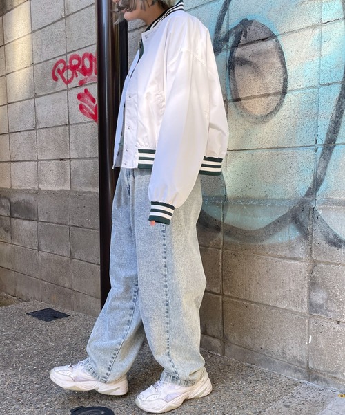 WEGO（ウィゴー）の「WEGO/ラインリブショートスタジャン（スタジャン・レディース・グリーン/ホワイト/ブラック・FREE）」の5枚目の写真