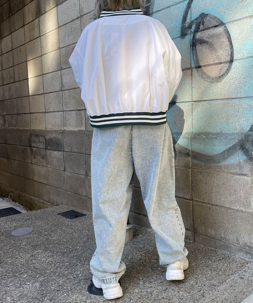 WEGO（ウィゴー）の「WEGO/ラインリブショートスタジャン（スタジャン・レディース・グリーン/ホワイト/ブラック・FREE）」の6枚目の写真