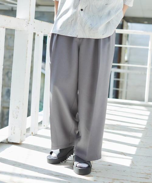 CASPER JOHN（キャスパージョン）の「Action texture tapered wide slacks/アクションテクスチャーテーパードワイドスラックス（スラックス・メンズ・チャコールグレー/ライトグレー/ブラック/ネイビー/ブラウン/ブルー/オレンジ・SMALL/MEDIUM/LARGE）」の19枚目の写真