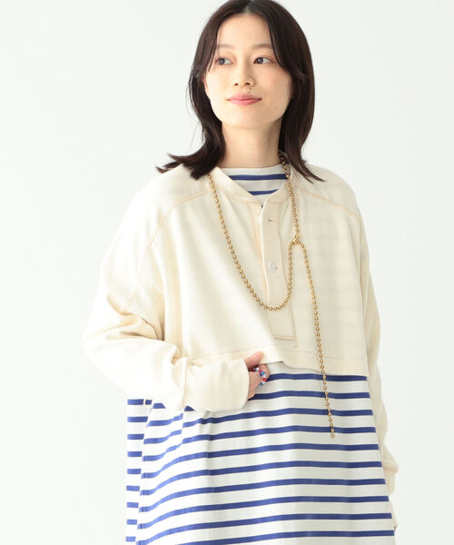 BEAMS BOY(ビームスボーイ)の「BEAMS BOY / ミリタリー リブ ショート ヘンリーネック(Tシャツ/カットソー・レディース・チャコールグレー/ブルー系その他/ホワイト系その他7・ONE SIZE)」の2枚目の写真