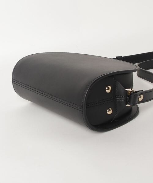 A.P.C.（アーペーセー）の「A.P.C. Demi-Lune アー・ペー・セー ドゥミリュンヌ ショルダーバッグ（ショルダーバッグ・レディース・ブラック/ネイビー/ボルドー/グレー系その他/グリーン系/ブラウン系/グリーン/ライトベージュ・FREE）」の14枚目の写真