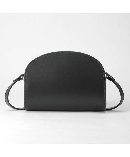 A.P.C.（アーペーセー）の「A.P.C. Demi-Lune アー・ペー・セー ドゥミリュンヌ ショルダーバッグ（ショルダーバッグ・レディース・ブラック/ネイビー/ボルドー/グレー系その他/グリーン系/ブラウン系/グリーン/ライトベージュ・FREE）」の10枚目の写真