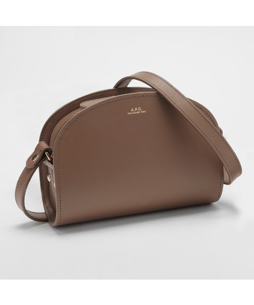 A.P.C.（アーペーセー）の「A.P.C. Demi-Lune アー・ペー・セー ドゥミリュンヌ ショルダーバッグ（ショルダーバッグ・レディース・ブラック/ネイビー/ボルドー/グレー系その他/グリーン系/ブラウン系/グリーン/ライトベージュ・FREE）」の20枚目の写真