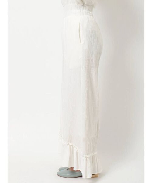 merry jenny（メリージェニー）の「cottonリラクシーフレアフレアパンツ（その他パンツ・レディース・ブラック/オフホワイト/ブラウン・FREE）」の6枚目の写真