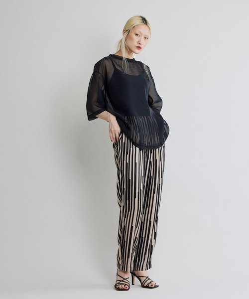 NOISE MAKER(ノイズメーカー)の「ペイントランダムストライプテーパードパンツ(その他パンツ・レディース・ブラック/ベージュ/グリーン・38/36)」の13枚目の写真