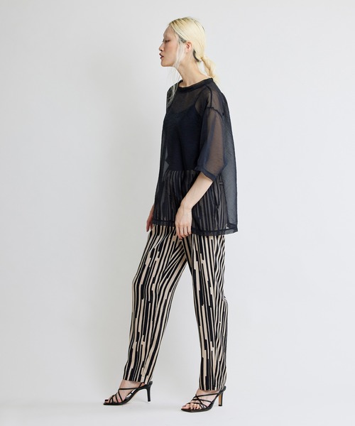 NOISE MAKER(ノイズメーカー)の「ペイントランダムストライプテーパードパンツ(その他パンツ・レディース・ブラック/ベージュ/グリーン・38/36)」の14枚目の写真