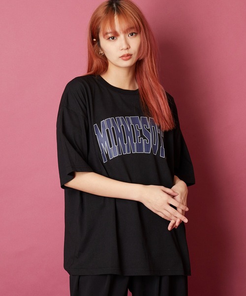 unrelaxing（アンリラクシング）の「オーバーサイズ　ルーズビッグシルエット　ドロップショルダーTシャツ（Tシャツ/カットソー・メンズ・その他/その他1/その他2/その他3/その他4/その他5/その他8/その他9/ホワイト系/ホワイト系1/ホワイト系2/ホワイト系3/ホワイト系4/ホワイト系5/ホワイト系6/ホワイト系7/ホワイト系8/ホワイト系9/ブラック系/ブラック系1/ブラック系2/ブラック系3/ブラック系4/ブラック系5/ブラック系6/ブラック系7/ブラック系8/ブラック系9/ベージュ系/ベージュ系1/ベージュ系2/ベージュ系3/ベージュ系4/ベージュ系5/ベージュ系6/ベージュ系7/ベージュ系8/ベージュ系9/グリーン系/グリーン系1/グリーン系2/グリーン系3/グリーン系4/グリーン系5/グリーン系6/グリーン系8/グリーン系9/ネイビー系/ネイビー系1/ネイビー系3/ネイビー系4/ネイビー系5/ネイビー系6/ネイビー系8/ネイビー系9/パープル系/パープル系1/パープル系2/パープル系3/パープル系4/パープル系5/パープル系6/パープル系7/パープル系8/パープル系9/イエロー系/イエロー系1/イエロー系2/イエロー系3/イエロー系4/イエロー系5/イエロー系6/イエロー系7/イエロー系8/イエロー系9・FREE）」の13枚目の写真