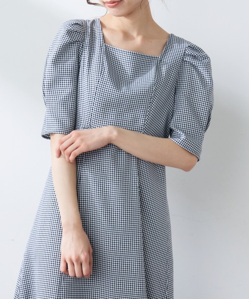 OLIVE des OLIVE（オリーブデオリーブ）の「スクエアネックワンピース