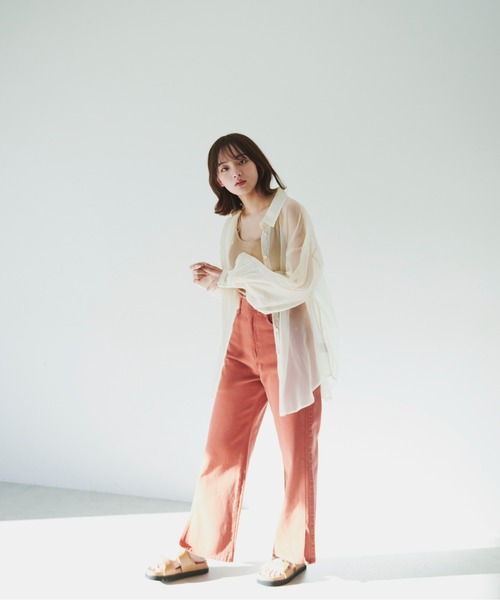 FREE'S MART（フリーズマート）の「【Sシリーズ対応】◆ウエスト断ち切りワイドデニムパンツ（デニムパンツ・レディース・ホワイト/オレンジ/ブルー・SMALL/MEDIUM/X-SMALL）」の8枚目の写真