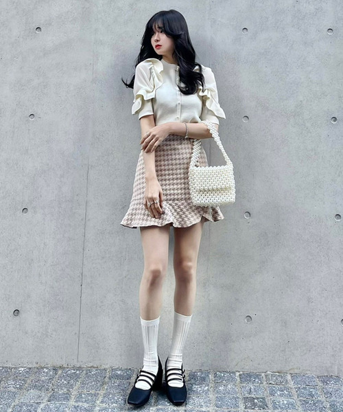 TITTY&CO.（ティティーアンドコー）の「【TITTY&CO.】ヘムフリルチドリスカパン（スカート・レディース・ベージュ/ブラック・MEDIUM/SMALL）」の10枚目の写真