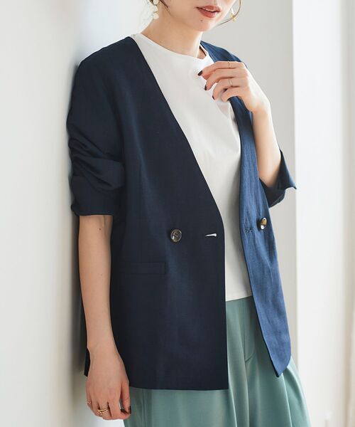 le.coeur blanc（ルクールブラン）の「イージーケア麻ノーカラージャケット（ノーカラージャケット・レディース・ベージュ/キャメル/ネイビー/ブラウン・38）」の3枚目の写真