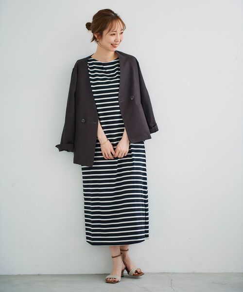 le.coeur blanc（ルクールブラン）の「イージーケア麻ノーカラージャケット（ノーカラージャケット・レディース・ベージュ/キャメル/ネイビー/ブラウン・38）」の7枚目の写真