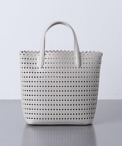 UNITED ARROWS（ユナイテッドアローズ）の「＜UNITED ARROWS＞カットワーク ミニ トートバッグ（トートバッグ・レディース・ライトグレー/ブラック・FREE）」の4枚目の写真