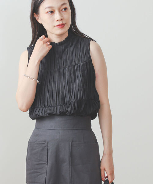 BEAMS HEART（ビームスハート）の「BEAMS HEART / ハイネック プリーツプルオーバー（シャツ/ブラウス・レディース・ブラック/オフホワイト/ミント/パープル系その他5・FREE）」の3枚目の写真