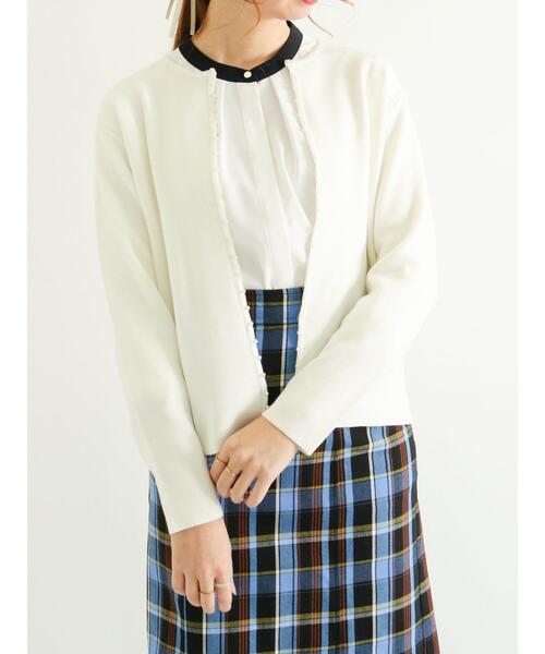 Te chichi（テチチ）の「パールボタンクルーカーディガン（カーディガン/ボレロ・レディース・ブラック/グレー/オフホワイト・ﾌﾘ-）」の4枚目の写真