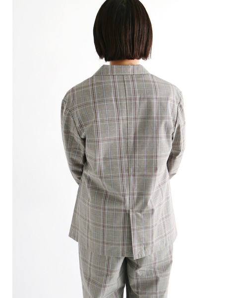 Lugnoncure（ルノンキュール）の「麻混サマージャケット（テーラードジャケット・レディース・ベージュ/ブラウン/チャコールグレー・ﾌﾘ-）」の8枚目の写真