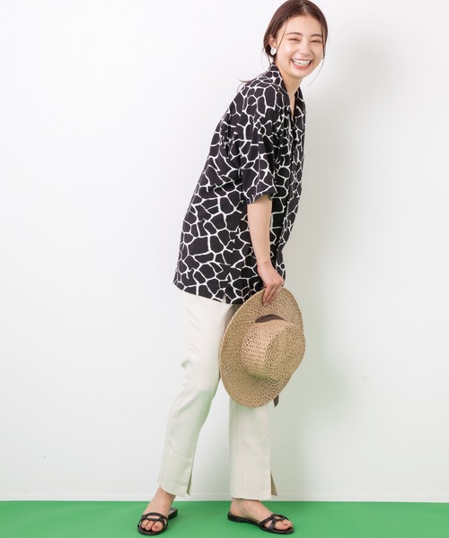 LAVEANGE（ラビアンジェ）の「オープンカラーシャツ（シャツ/ブラウス・レディース・ブラック/パープル/ピンク/ブルー/ライトグリーン・F）」の11枚目の写真