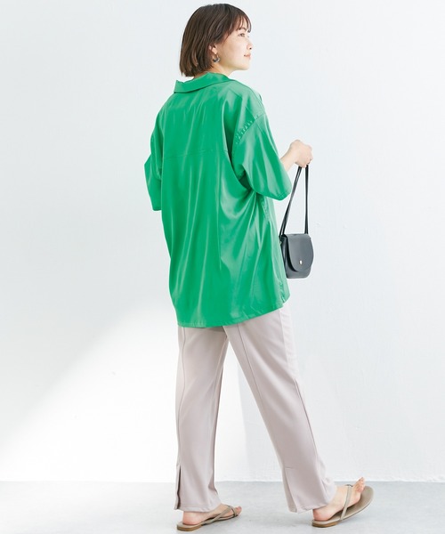 LAVEANGE（ラビアンジェ）の「オープンカラーシャツ（シャツ/ブラウス・レディース・ブラック/パープル/ピンク/ブルー/ライトグリーン・F）」の21枚目の写真